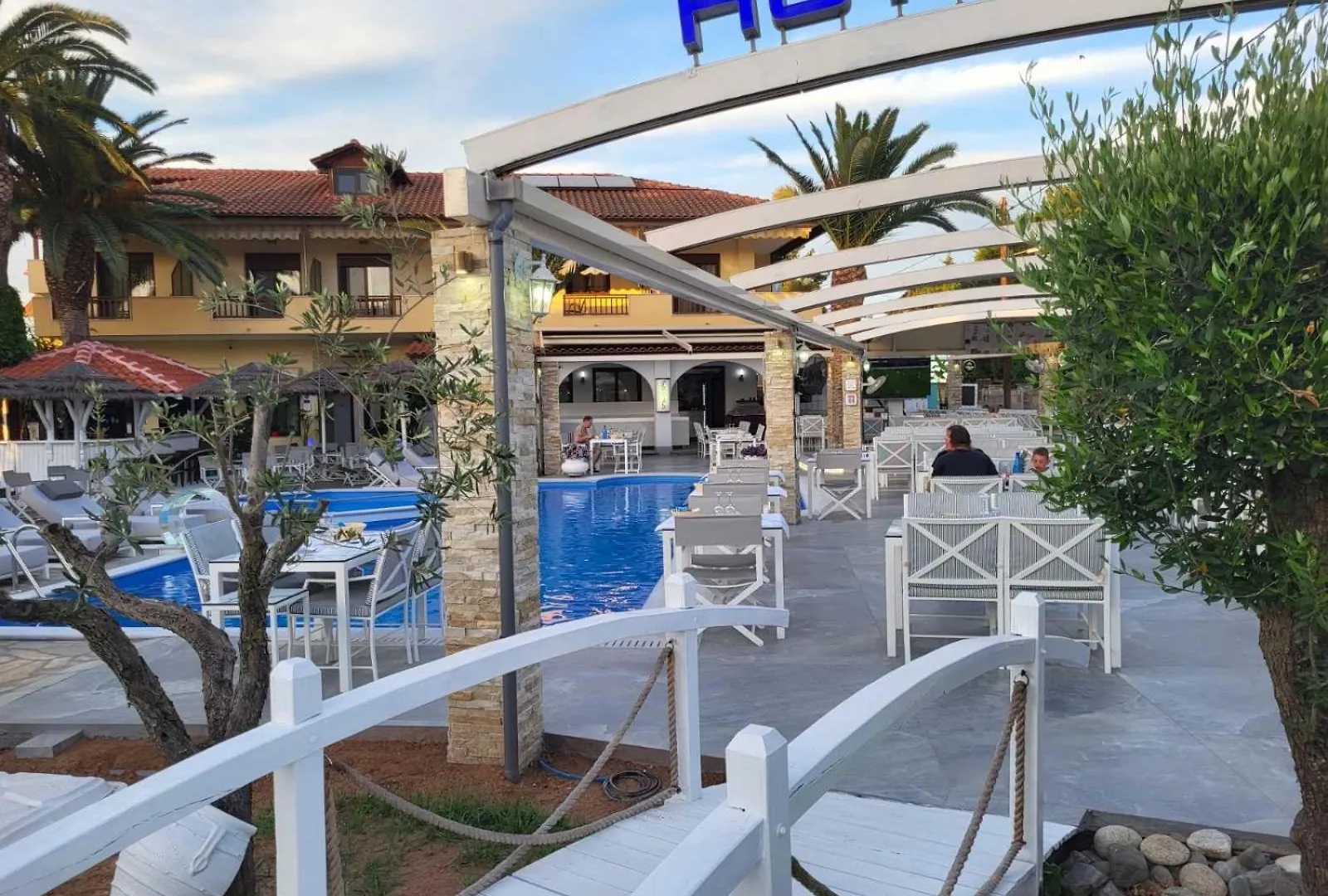 Vergos Hotel Vourvourou 2*,