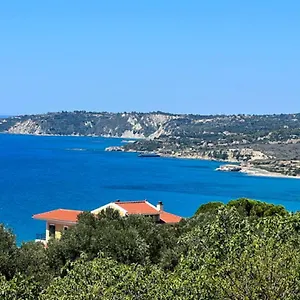 https://aristomenis-studios.kefaloniahotels.net