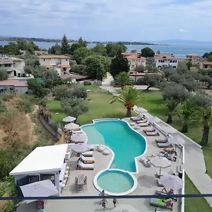 Domus Hospitality Βουρβουρού