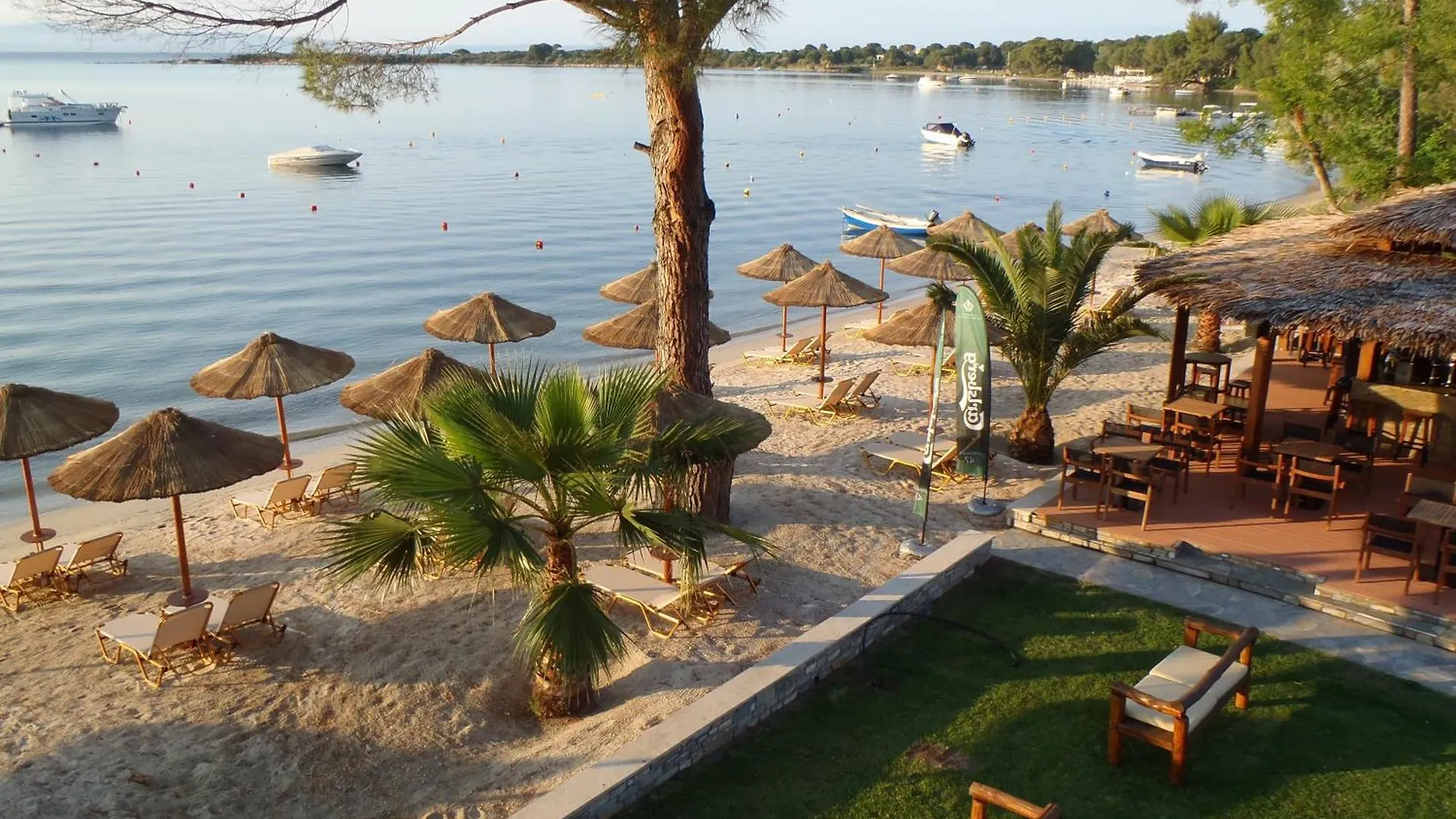 Апарт-отель Vergos Hotel Вурвуру